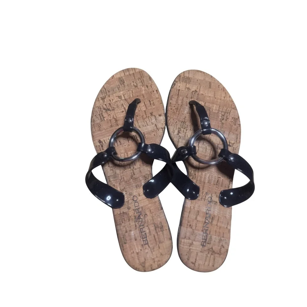 Bernardo Cork Sandals Black Ring Accents Thong Flip Flops Summer Shoes Size 9 - Picture 1 of 4